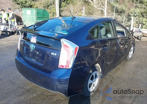 2015 Toyota Prius Three from USA, damaged, VIN JTDKN3DU5F0432973